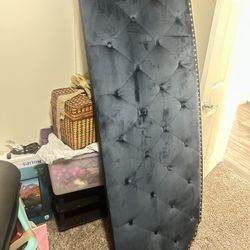 King headboard And Frame 