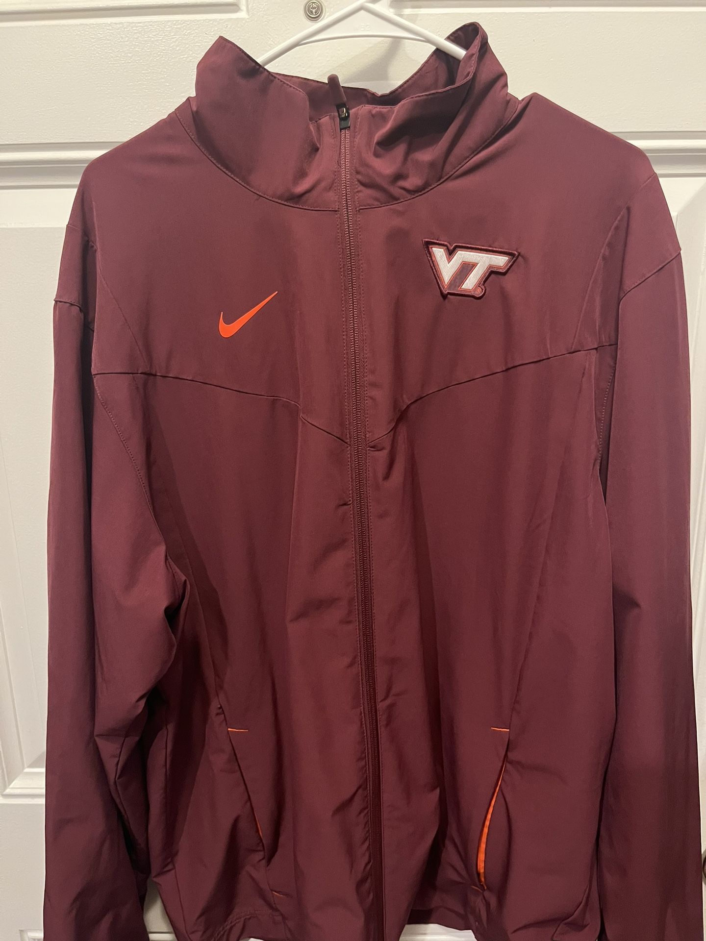 VT men’s ON-FIELD rain coat