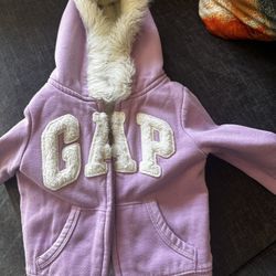 Gap Sweater