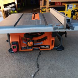 TABLE SAW RIDGID 