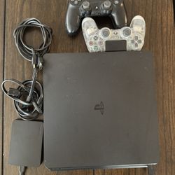PlayStation 4 With External Memory 1TB