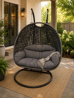 Swinging Outdoor Patio Double Egg Chair
*New - Same-Day Delivery*