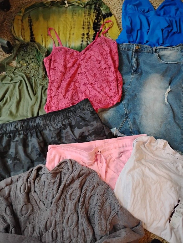 Women's 9 Piece Clothing Bundle Size 1x/ 2x