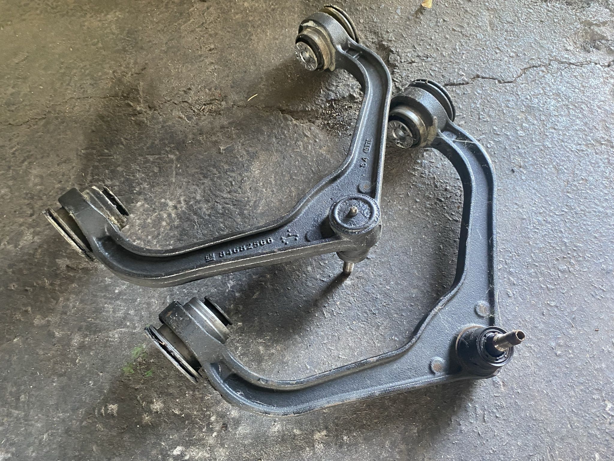 2019/20+ Chevy 1500/2500 Parts (removed At 5k Miles)