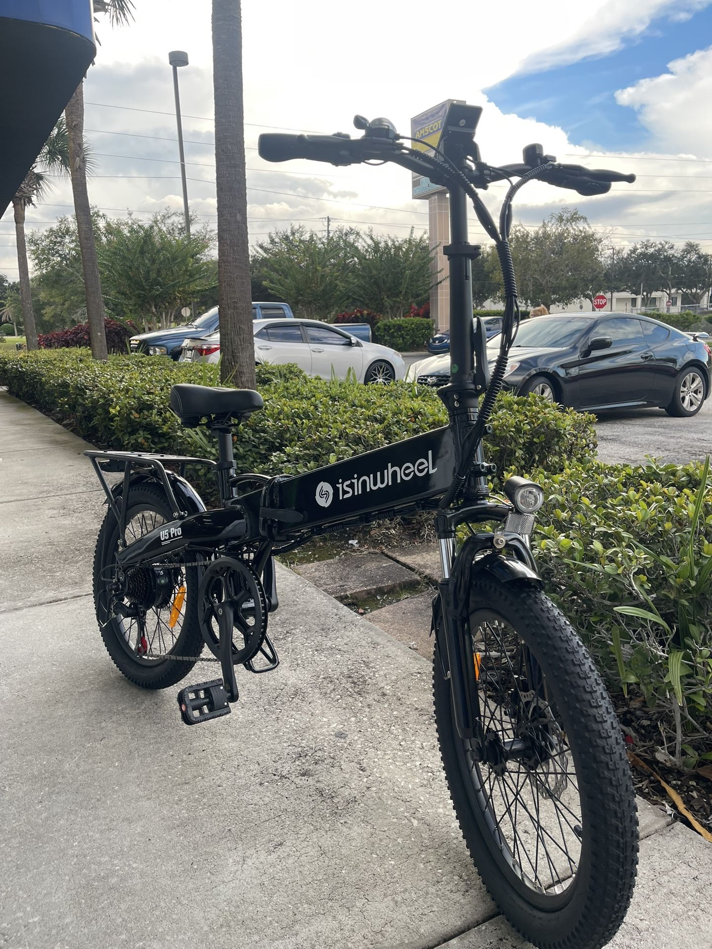 Isinwheel Electric Bike 20MPH Foldable Ebike Brand New Finance It Today No Credit Needed! $50 Down To Take It!