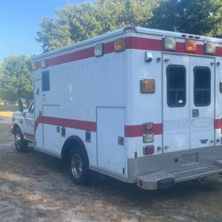 1996 Ford Ambulance Body