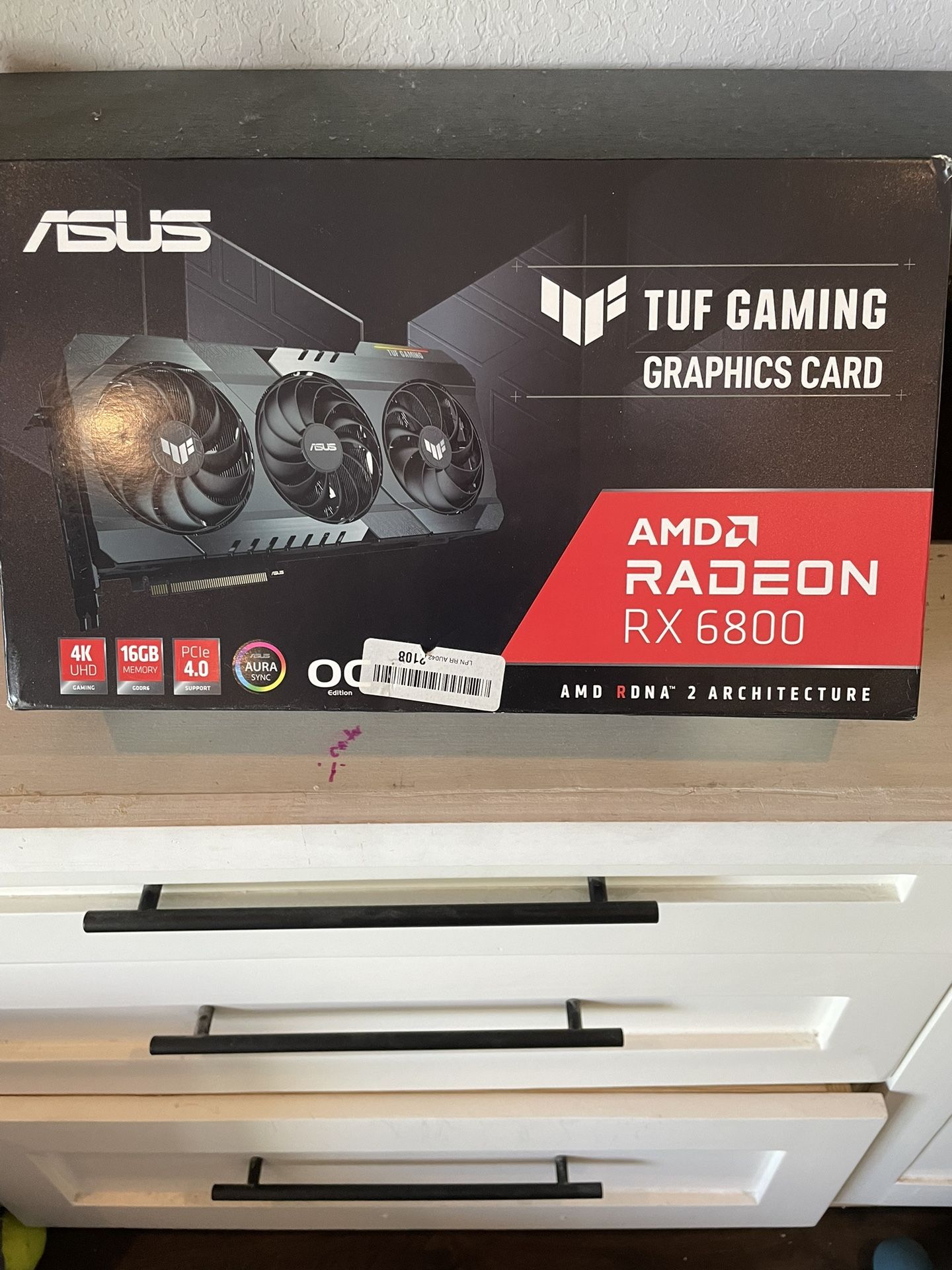 ASUS Amd RADEON 6800 Tuf Gaming graphics card