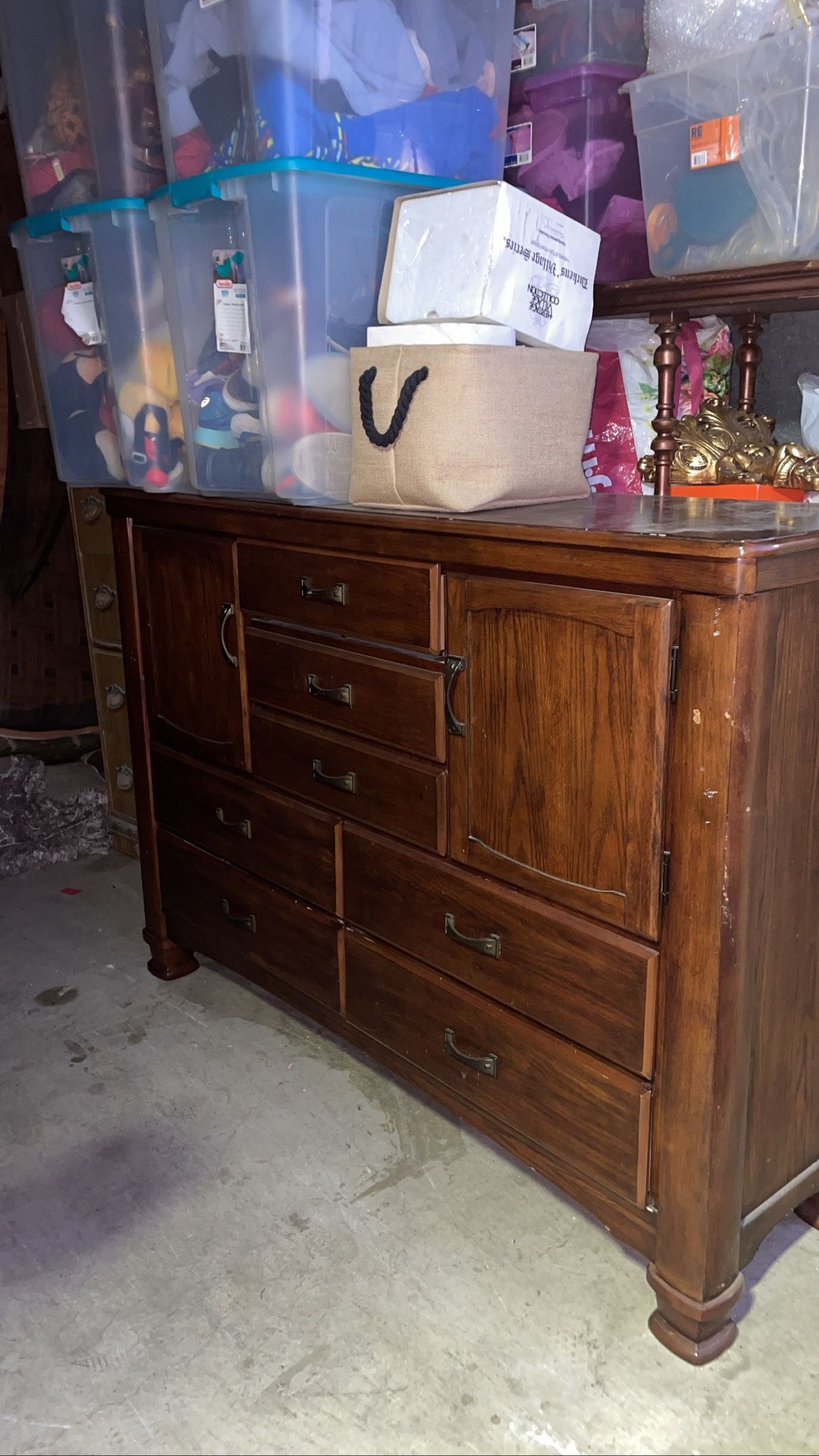 Dresser + Mirror for Sale in Riverside, CA OfferUp