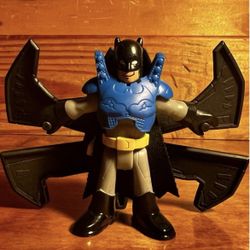 Fisher-Price Imaginext DC Super Friends Batman with Bat Cave Glider And Vest