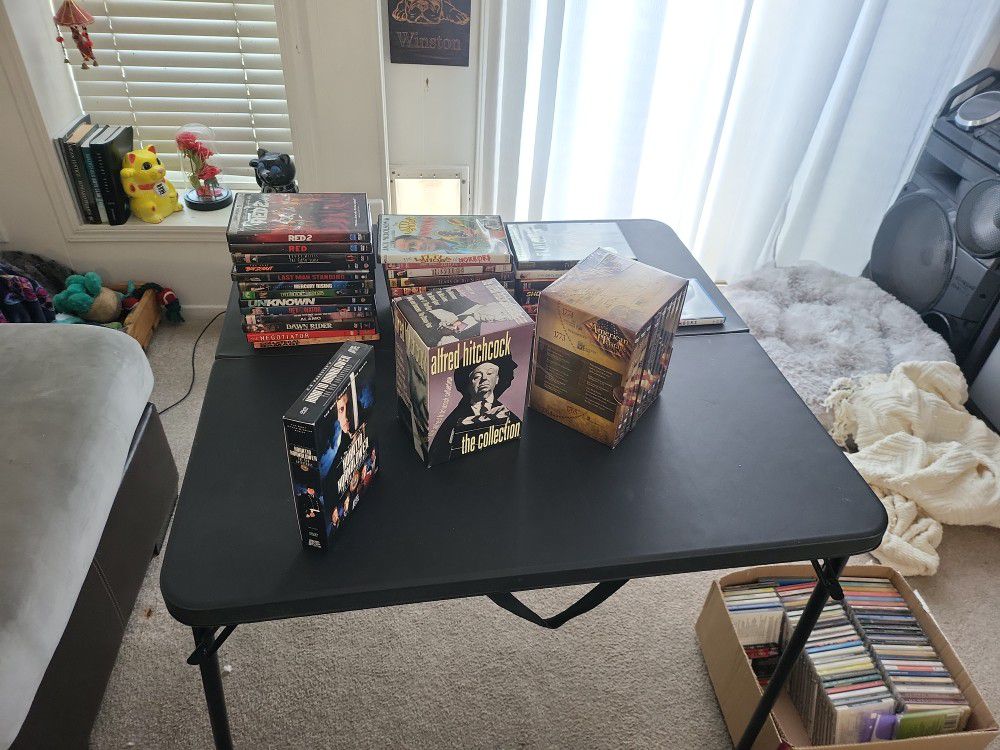 VARIOUS AMOUNTS OF DVDS AND BOX SETS IN AMAZING CONDITION