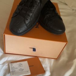 Louis Vuitton  Men Shoe 