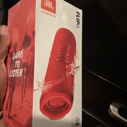 JBL Flip 6 Bluetooth Speaker 