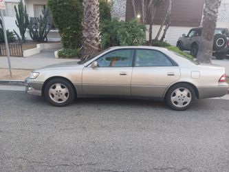 2000 Lexus ES 300