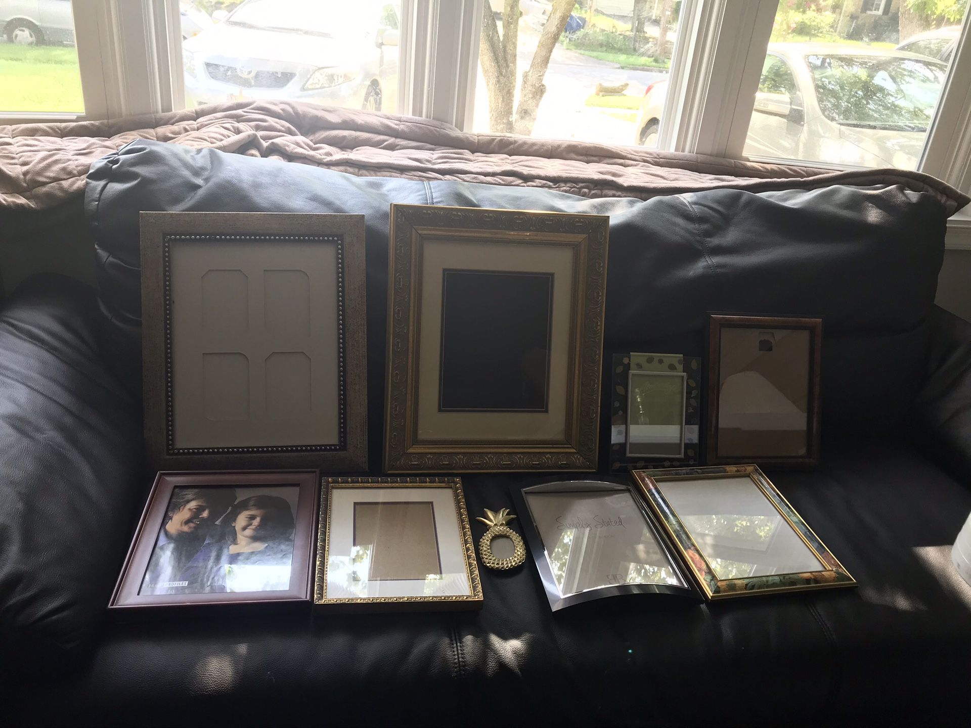 Variety size picture frame Total nine picture frame