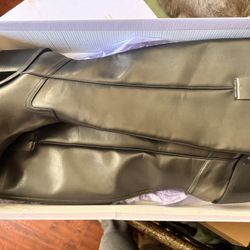 New Madden girl Distressed 7.5 Boots