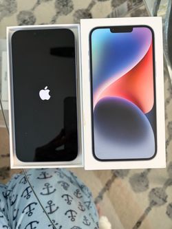 2 excellent condition iPhone 14 Plus unlocked 128 GB 90% battery health