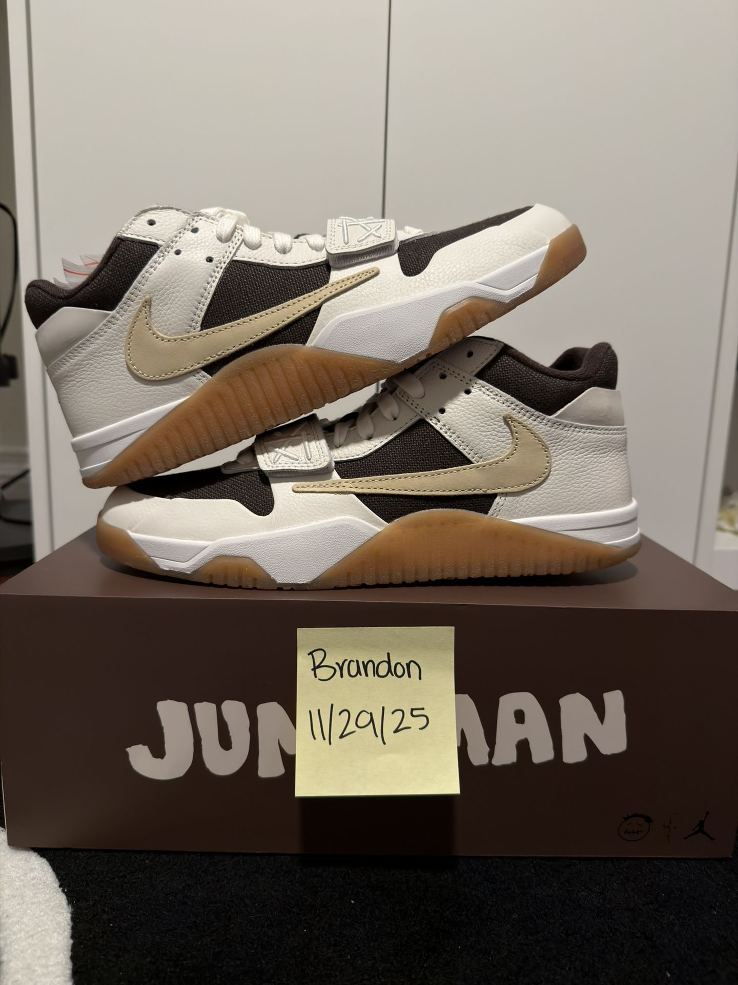 Travis Scott x Air Jordan Jumpman Jack TR Sail (FZ8117-100)