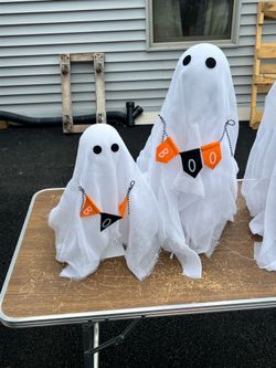 Halloween Two pack of light up LED ghosts