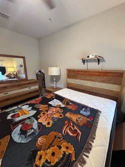Queen Bed Set