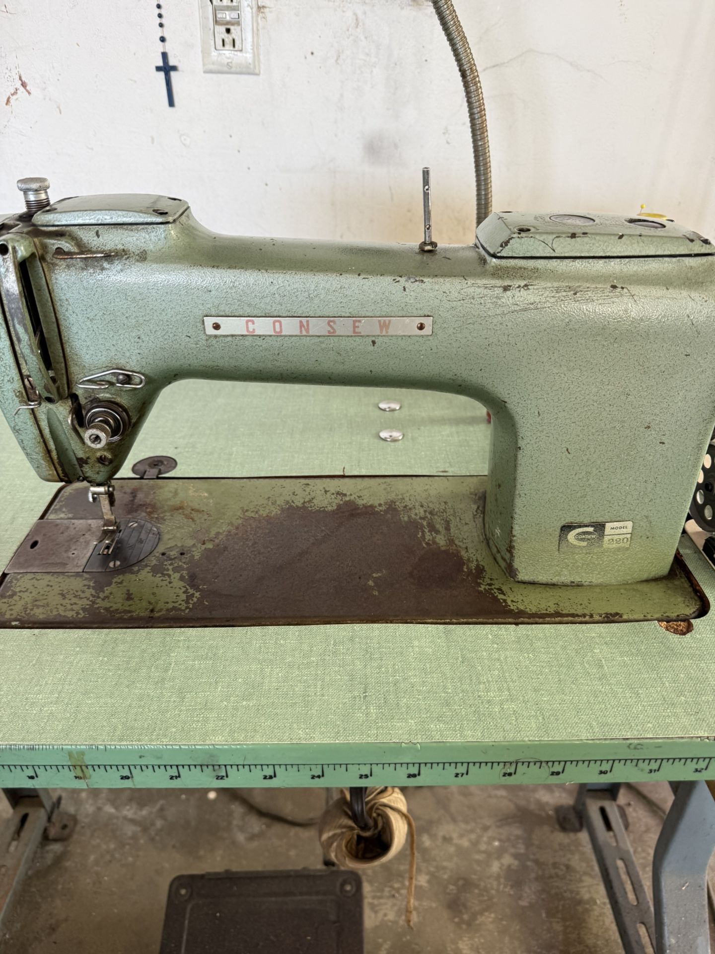 Heavy Duty Industrial Sewing Machine