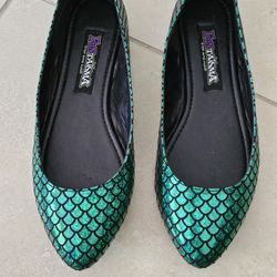 Green Mermaid Shoes Size 7
