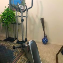 Exerpeutic 1000XL Heavy Duty Magnetic Elliptical with Pulse