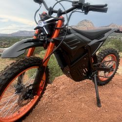 E-Bike 72v 8000w Dirt Bike