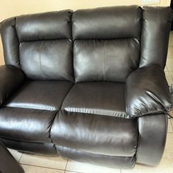 brown loveseat recliner used very good condition 