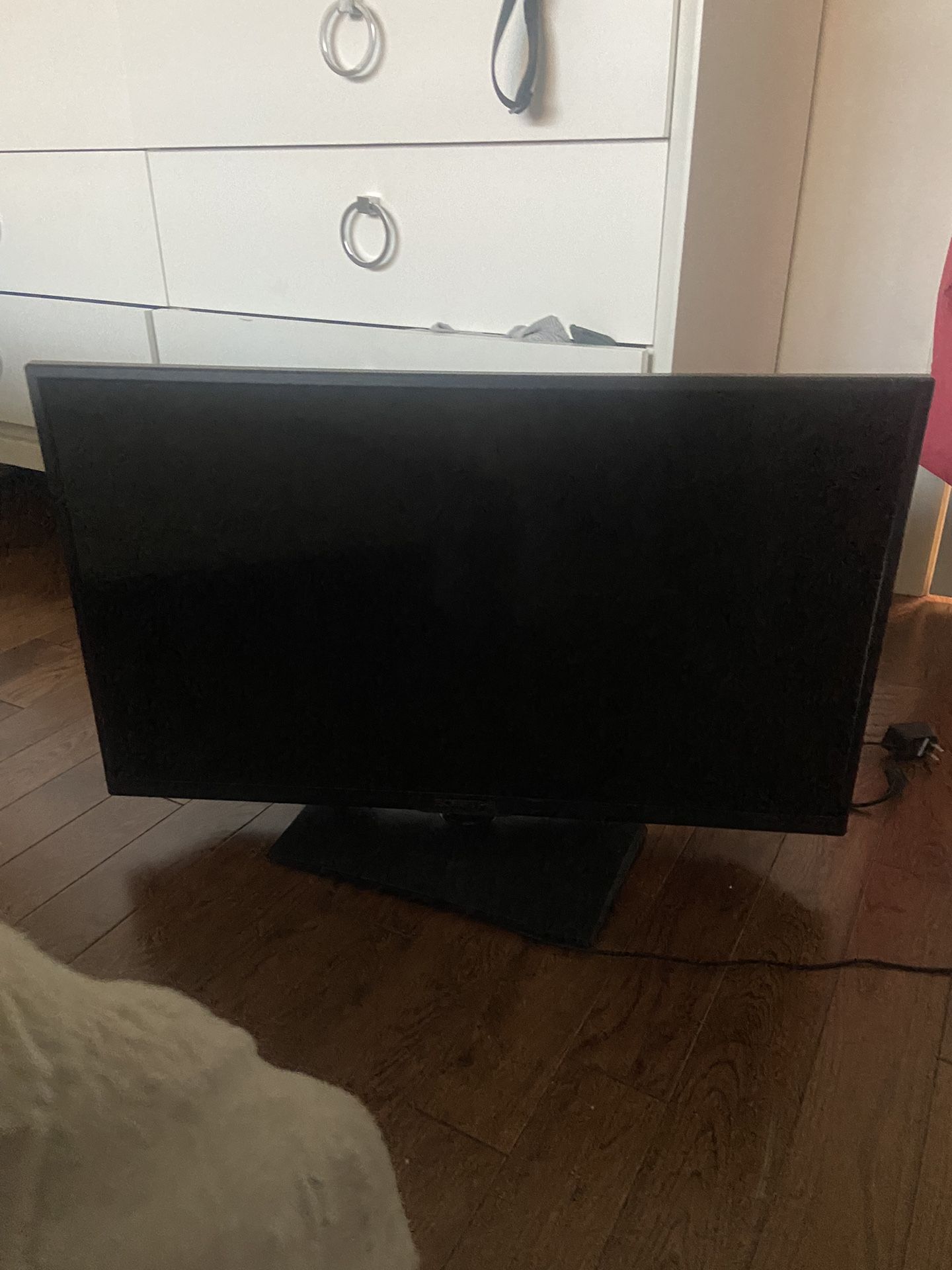 Sceptre 32 TV With Firestick