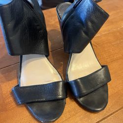 Vince Camuto Black Heels Size 7.5