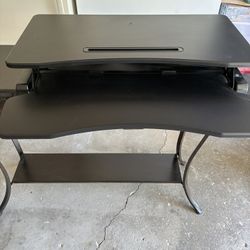 Sit/stand Table