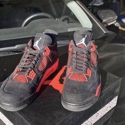 Jordan 4 Red Thunder Sz 11