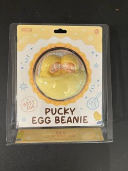 Ear Bud Case - Pucky