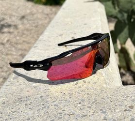 oakley sport shades