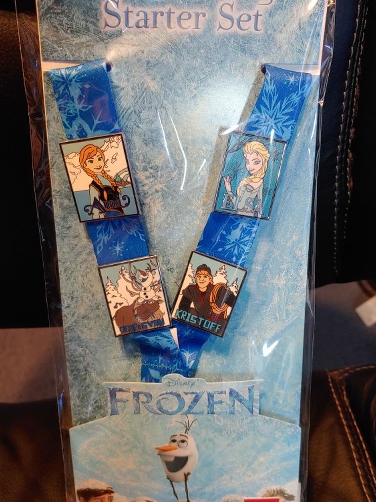 Disney Frozen Pin Set
