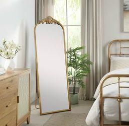 Azalea Park Filigree Easel Full Length Mirror 66"x1.75"x22", 32.12 lbs $79.99