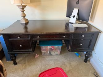 Professional desk