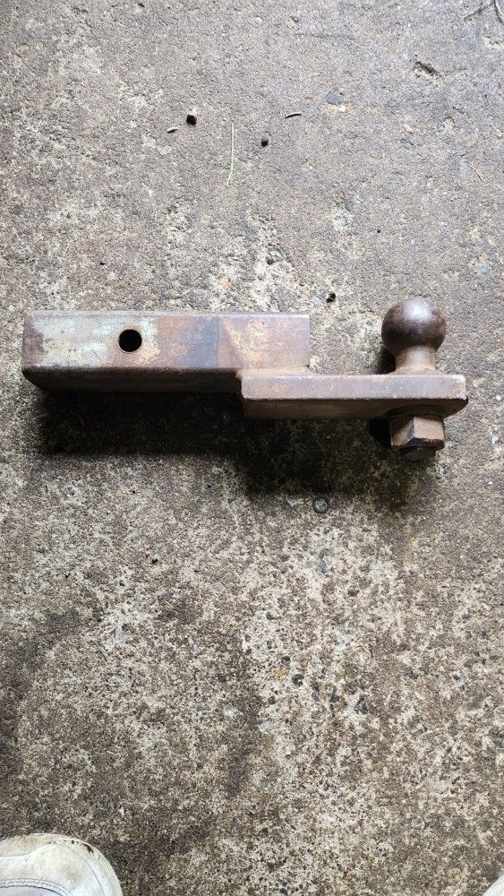 2ich Hitch With 1 7/8 Ball