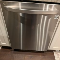 MUST-GO: LG Dishwasher LGT6809SS