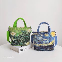 Van Gogh painting bags