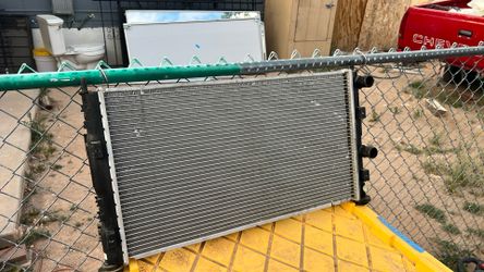 06 Chrysler Sebring Radiator