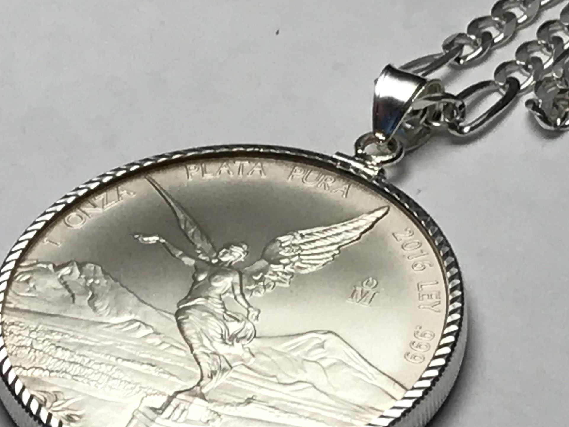 Silver Chain And Coin w/bezel