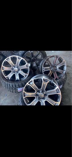 Chevy rims and tires 22” with 33”