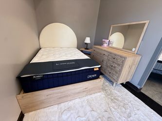4 PC FULL BEDROOM SET CLEARANCE
