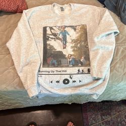 Stranger Things Sweatshirt - M