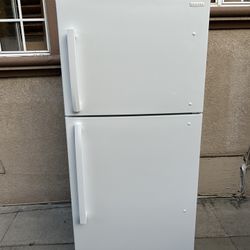 3 MONTHS WARRANTY 30x30x66 INSIGNIA REFRIGERATOR WHITE 18cuft