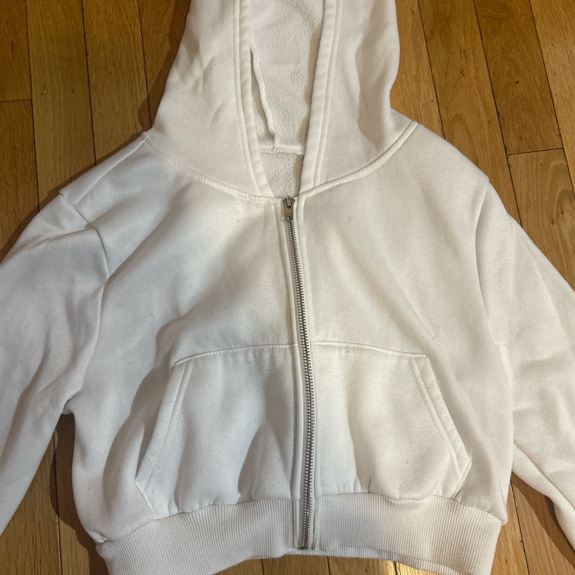 Shein. White Zip up Sweater.
