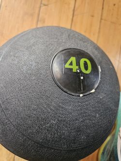 40lb And 20lb Slam Ball 
