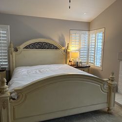 8-apiece Bedroom Set (King Size Bed)