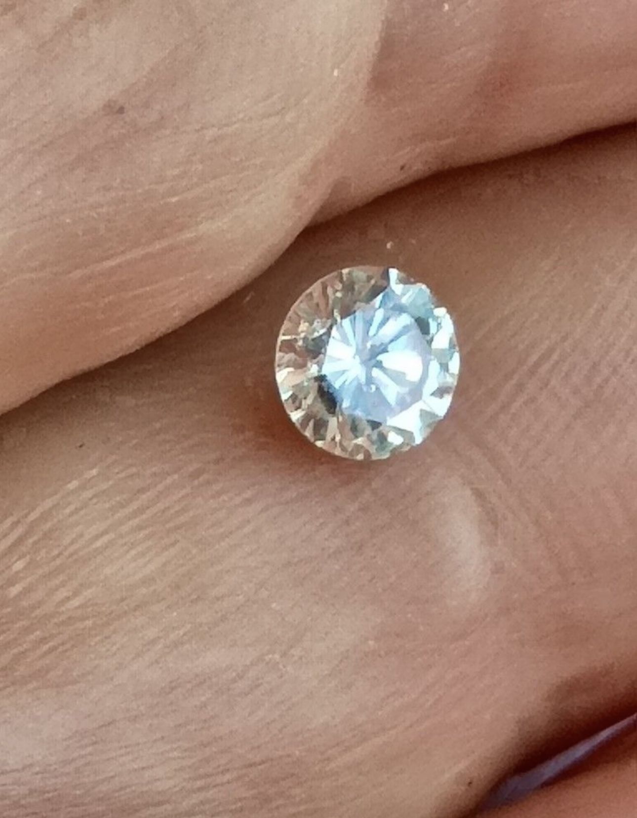 Loose Natural Diamond L. Color I1 Round Stone